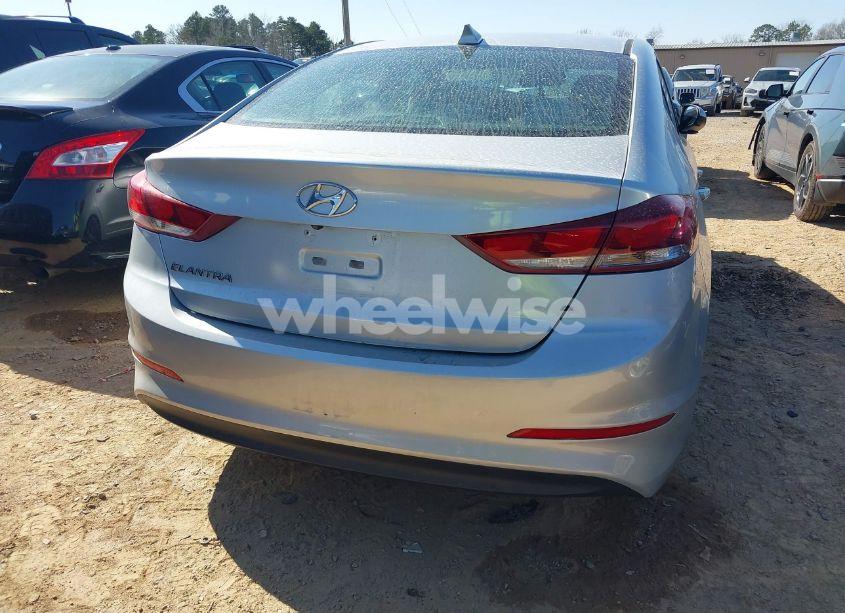 Photo 17 of 2018 Hyundai Elantra SEL (VIN 5NPD84LF0JH275857)