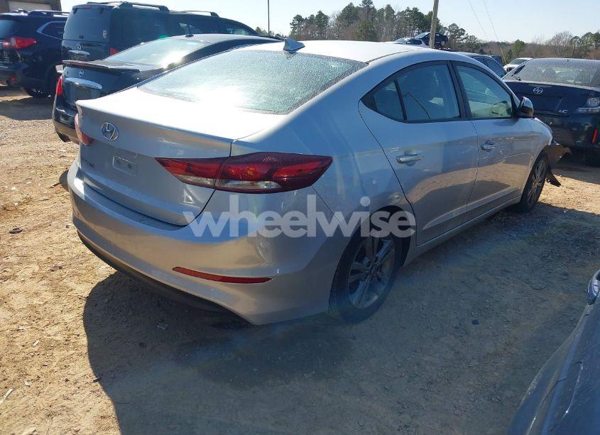 Photo 4 of 2018 Hyundai Elantra SEL (VIN 5NPD84LF0JH275857)