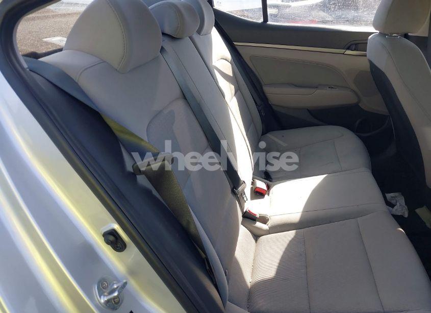 Photo 8 of 2018 Hyundai Elantra SEL (VIN 5NPD84LF0JH275857)