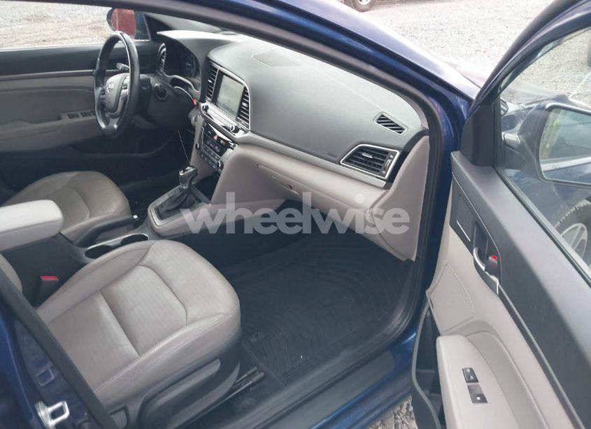 Photo 5 of 2018 Hyundai Elantra LIMITED (VIN 5NPD84LF0JH288768)