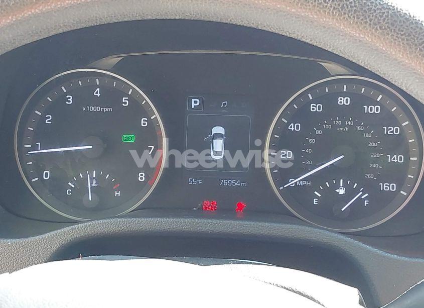 Photo 7 of 2018 Hyundai Elantra SEL (VIN 5NPD84LF0JH304340)