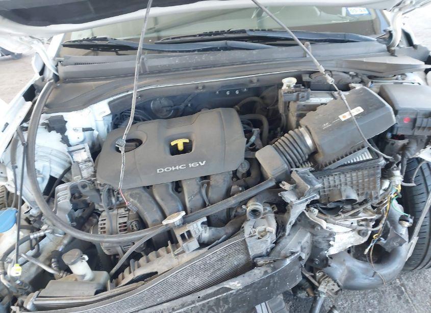 Photo 10 of 2018 Hyundai Elantra VALUE EDITION (VIN 5NPD84LF0JH322546)