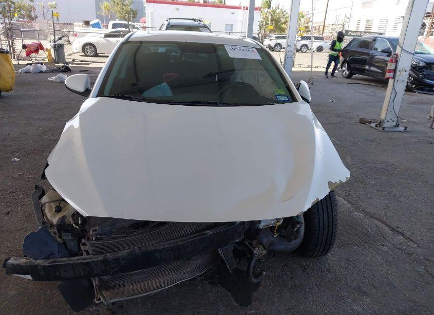 Photo 11 of 2018 Hyundai Elantra VALUE EDITION (VIN 5NPD84LF0JH322546)