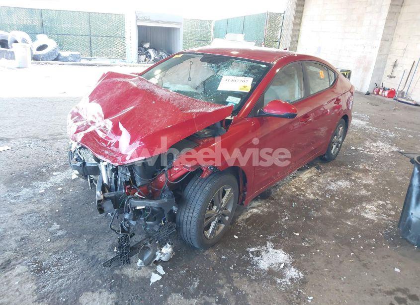 Photo 2 of 2018 Hyundai Elantra SEL (VIN 5NPD84LF0JH327116)