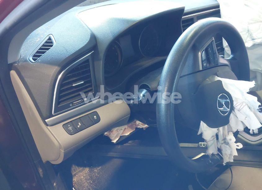 Photo 7 of 2018 Hyundai Elantra SEL (VIN 5NPD84LF0JH327116)