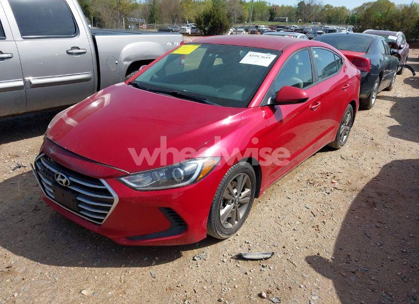 Photo 2 of 2018 Hyundai Elantra SEL (VIN 5NPD84LF0JH338682)