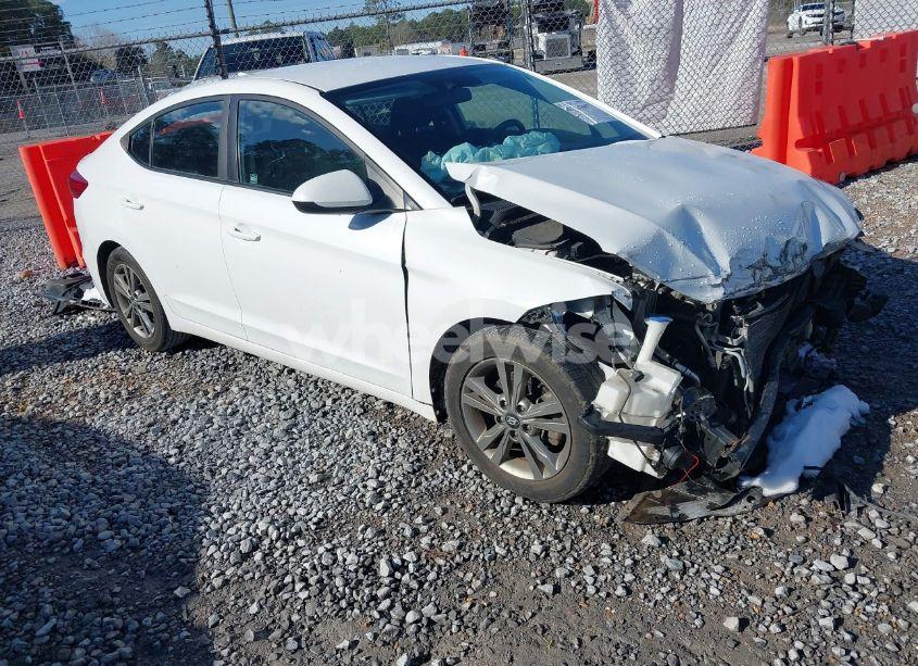 2018 Hyundai Elantra SEL (VIN 5NPD84LF0JH343851) main photo