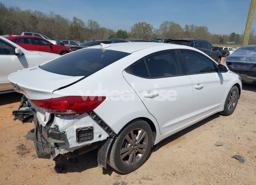 Photo 4 of 2018 Hyundai Elantra SEL (VIN 5NPD84LF0JH365185)