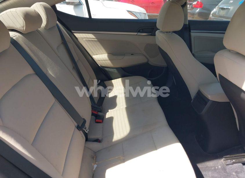 Photo 8 of 2018 Hyundai Elantra SEL (VIN 5NPD84LF0JH365185)