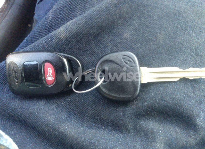 Photo 11 of 2018 Hyundai Elantra SEL (VIN 5NPD84LF0JH371827)