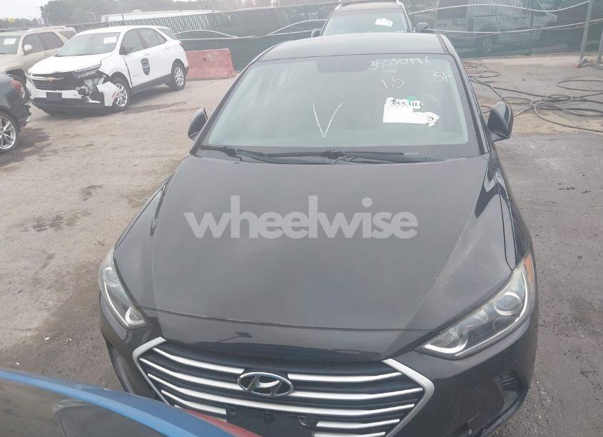 Photo 12 of 2018 Hyundai Elantra SEL (VIN 5NPD84LF0JH371827)