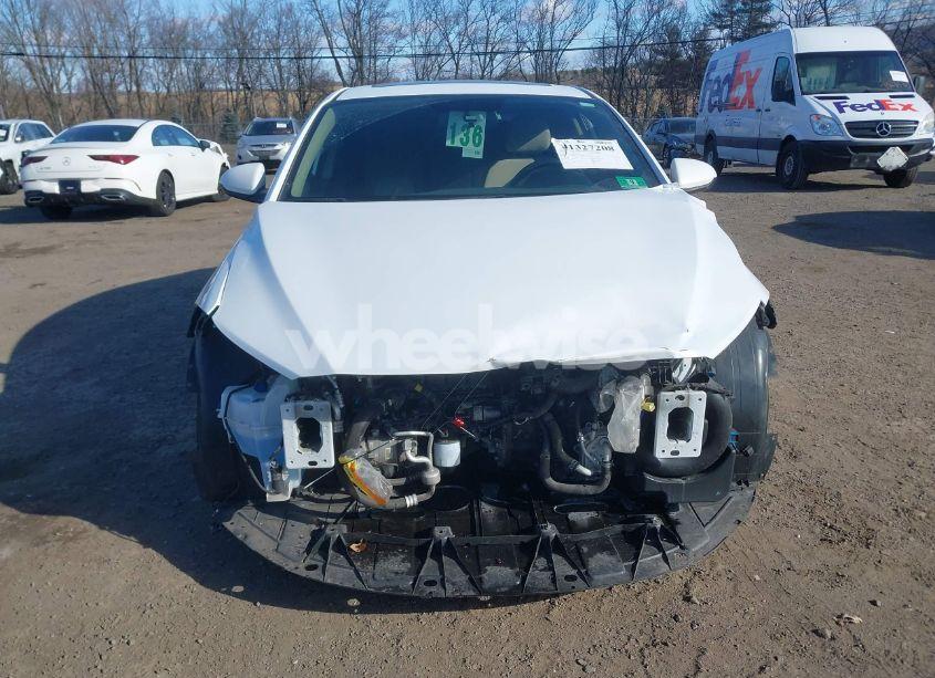 Photo 13 of 2018 Hyundai Elantra VALUE EDITION (VIN 5NPD84LF0JH385176)