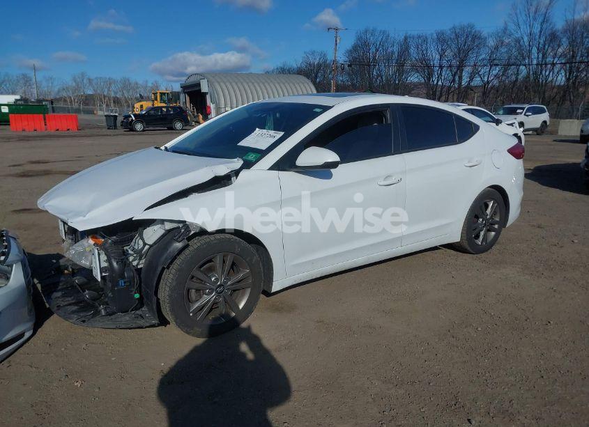 Photo 2 of 2018 Hyundai Elantra VALUE EDITION (VIN 5NPD84LF0JH385176)