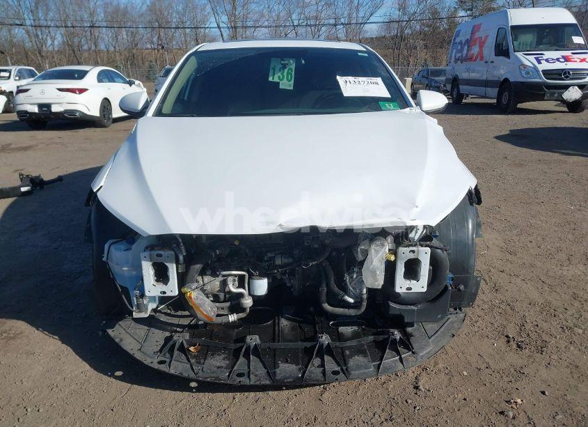 Photo 6 of 2018 Hyundai Elantra VALUE EDITION (VIN 5NPD84LF0JH385176)