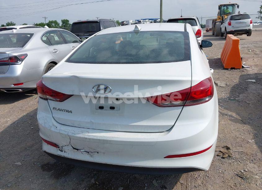 Photo 16 of 2018 Hyundai Elantra SEL (VIN 5NPD84LF0JH389938)