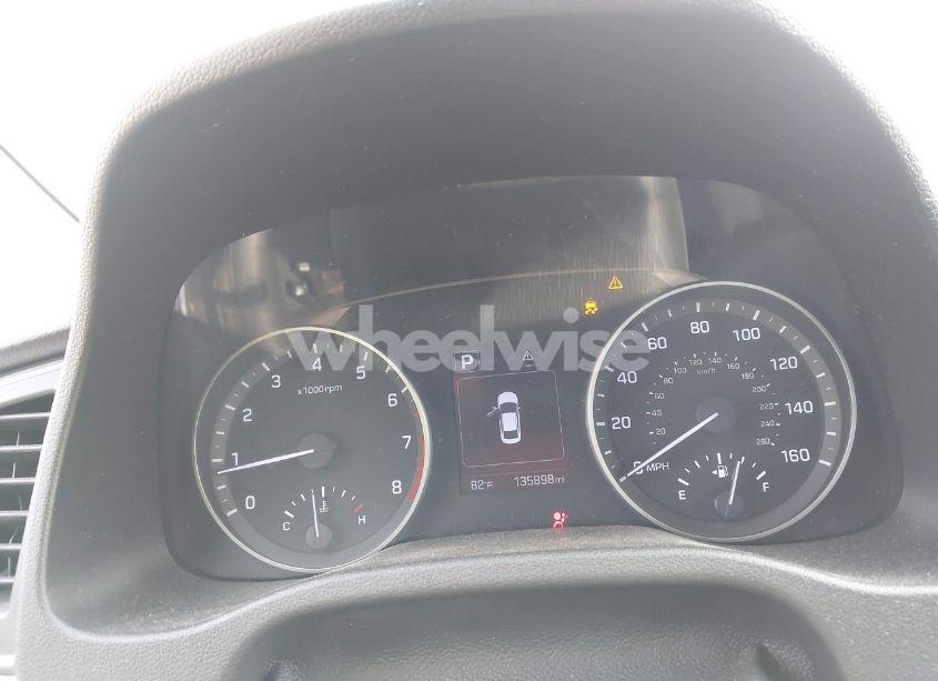 Photo 7 of 2018 Hyundai Elantra SEL (VIN 5NPD84LF0JH389938)