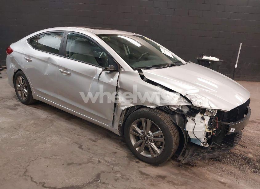 2018 Hyundai Elantra VALUE EDITION (VIN 5NPD84LF0JH391513) main photo