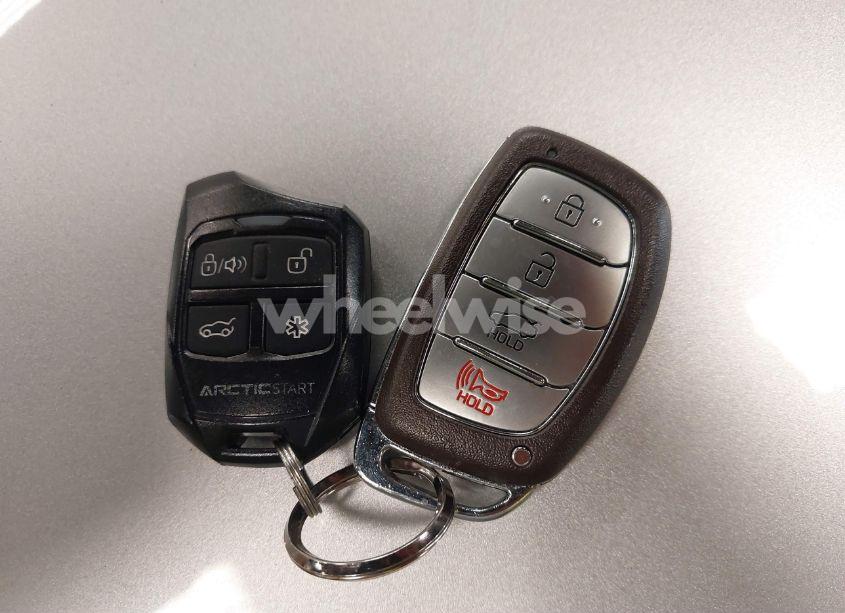 Photo 11 of 2018 Hyundai Elantra VALUE EDITION (VIN 5NPD84LF0JH391513)