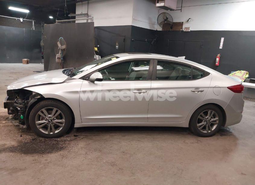 Photo 15 of 2018 Hyundai Elantra VALUE EDITION (VIN 5NPD84LF0JH391513)
