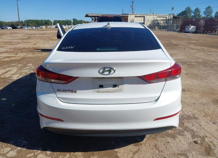 Photo 17 of 2018 Hyundai Elantra SEL (VIN 5NPD84LF0JH395903)