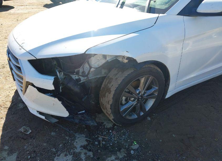 Photo 6 of 2018 Hyundai Elantra SEL (VIN 5NPD84LF0JH395903)