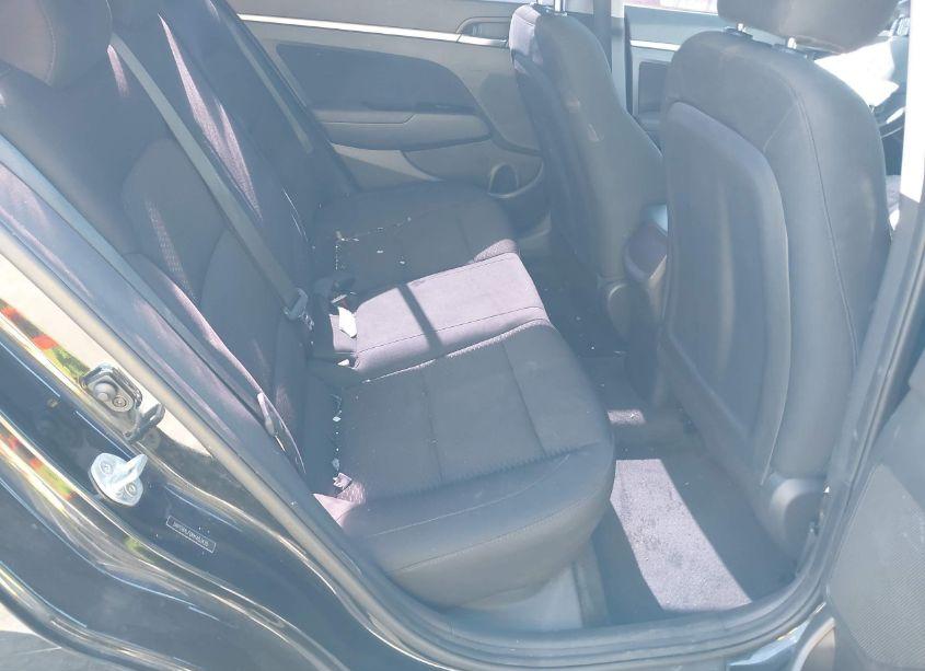 Photo 8 of 2019 Hyundai Elantra SEL (VIN 5NPD84LF0KH403435)