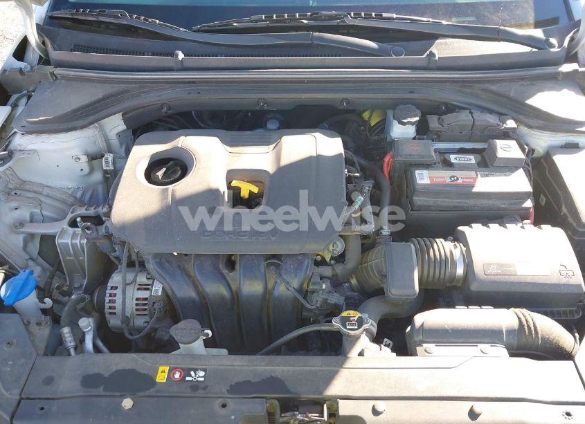 Photo 10 of 2019 Hyundai Elantra SEL (VIN 5NPD84LF0KH407551)