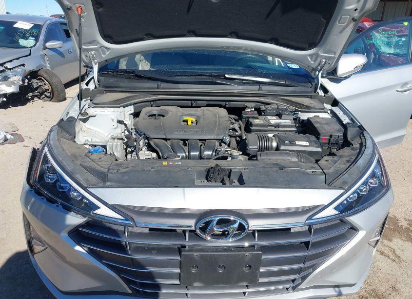 Photo 10 of 2019 Hyundai Elantra LIMITED (VIN 5NPD84LF0KH420042)