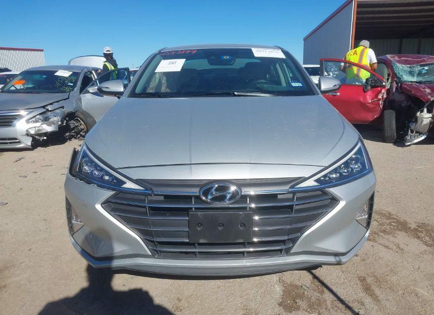 Photo 12 of 2019 Hyundai Elantra LIMITED (VIN 5NPD84LF0KH420042)
