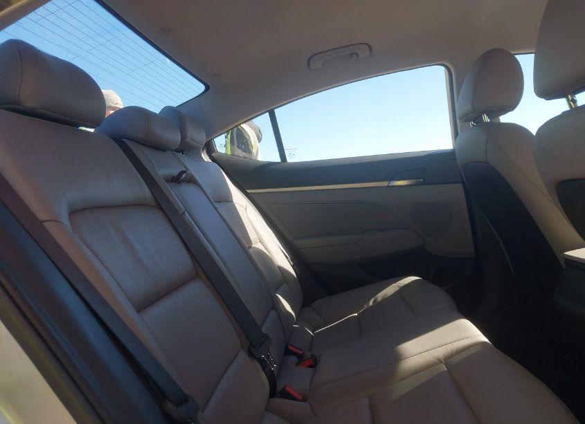 Photo 8 of 2019 Hyundai Elantra LIMITED (VIN 5NPD84LF0KH420042)