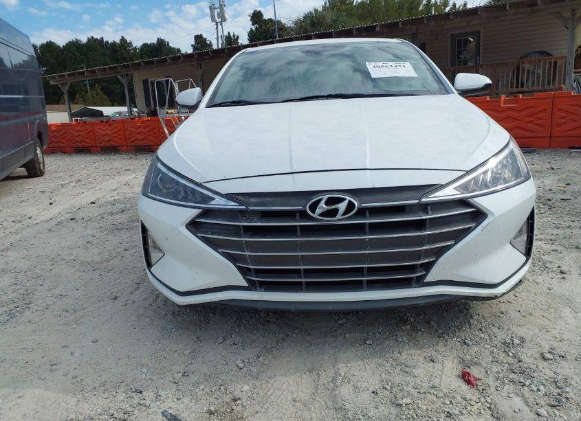 Photo 6 of 2019 Hyundai Elantra SEL (VIN 5NPD84LF0KH453512)