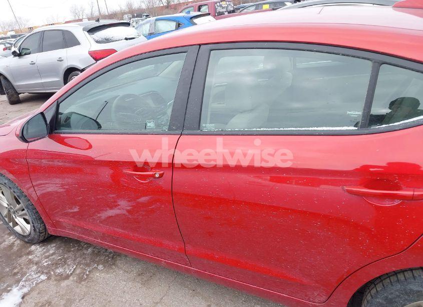 Photo 15 of 2019 Hyundai Elantra SEL (VIN 5NPD84LF0KH457172)
