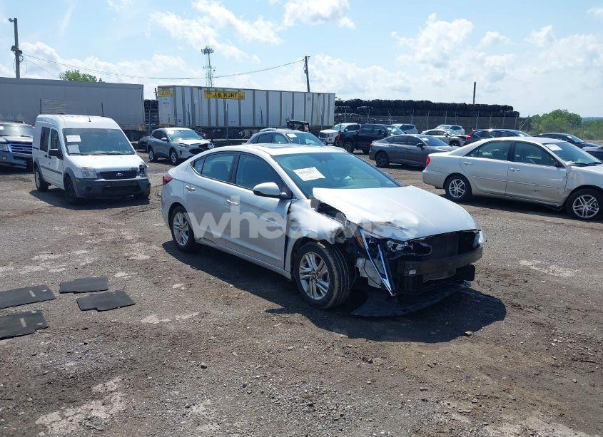2019 Hyundai Elantra VALUE EDITION (VIN 5NPD84LF0KH462405) main photo