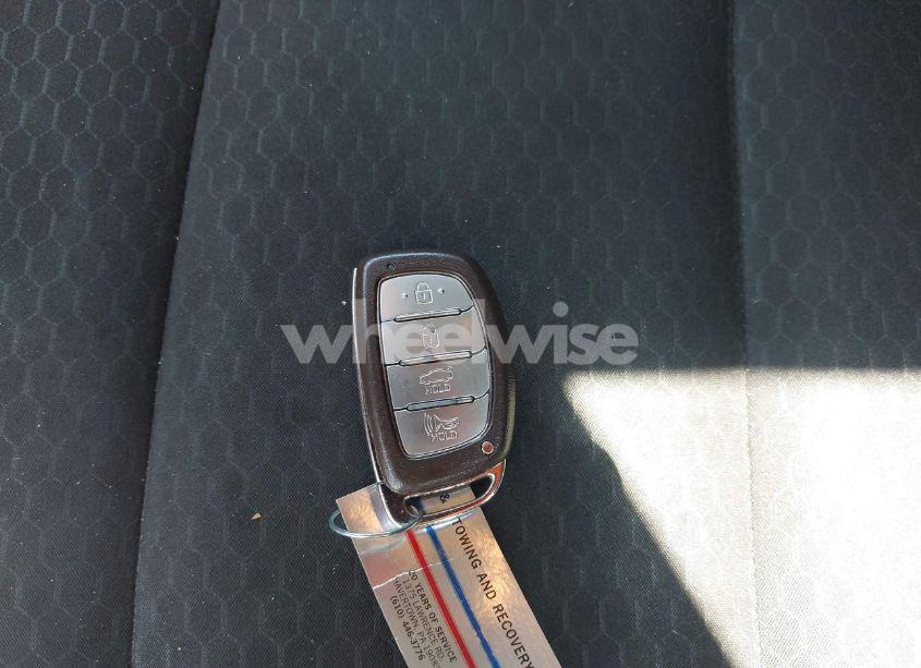 Photo 11 of 2019 Hyundai Elantra VALUE EDITION (VIN 5NPD84LF0KH462405)