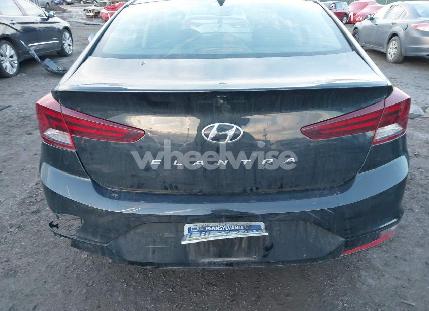 Photo 16 of 2019 Hyundai Elantra SEL (VIN 5NPD84LF0KH464140)