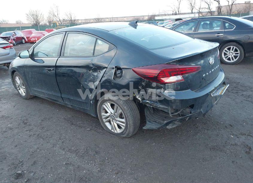 Photo 3 of 2019 Hyundai Elantra SEL (VIN 5NPD84LF0KH464140)