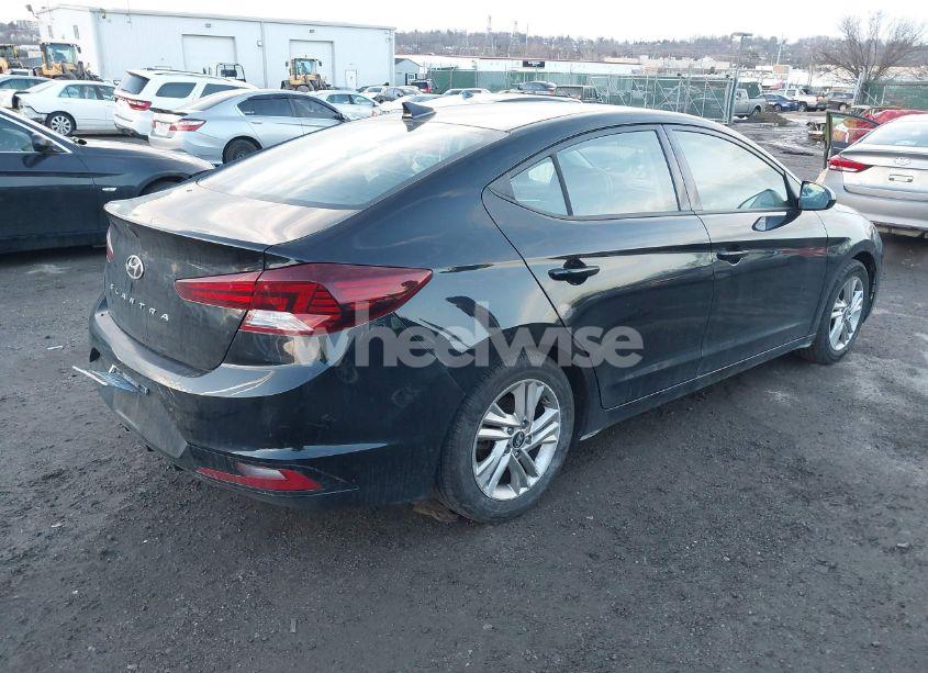 Photo 4 of 2019 Hyundai Elantra SEL (VIN 5NPD84LF0KH464140)