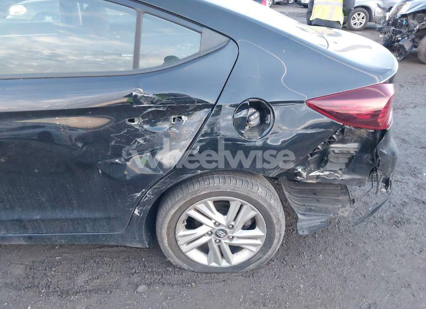 Photo 6 of 2019 Hyundai Elantra SEL (VIN 5NPD84LF0KH464140)