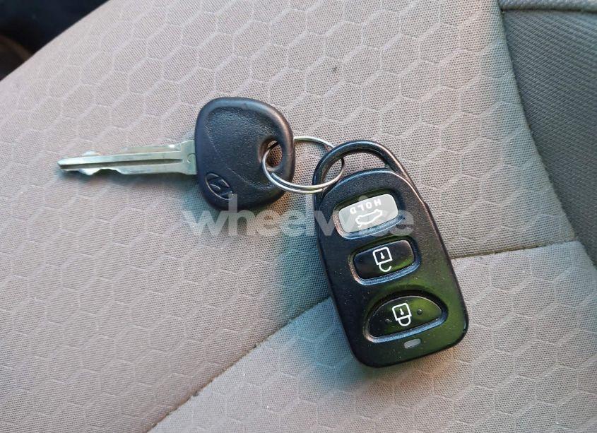 Photo 11 of 2019 Hyundai Elantra SEL (VIN 5NPD84LF0KH472707)