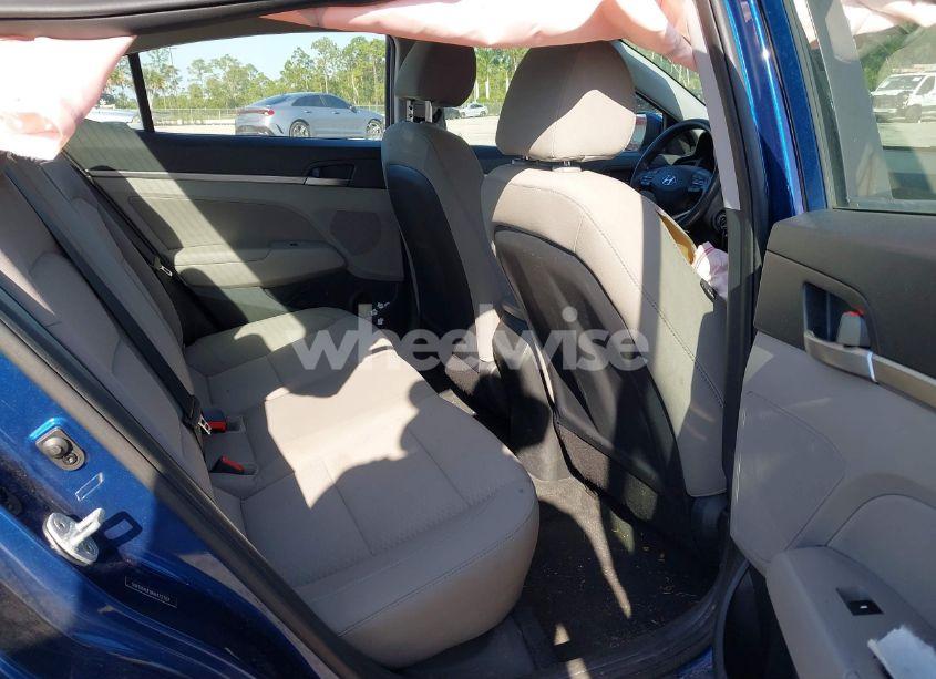 Photo 8 of 2019 Hyundai Elantra SEL (VIN 5NPD84LF0KH472707)