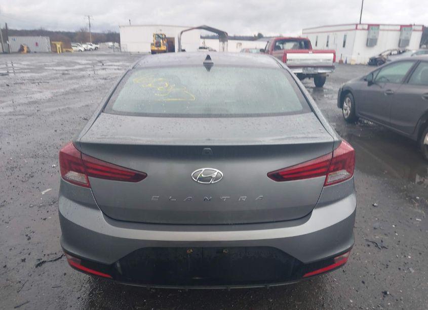 Photo 17 of 2019 Hyundai Elantra SEL (VIN 5NPD84LF0KH475901)