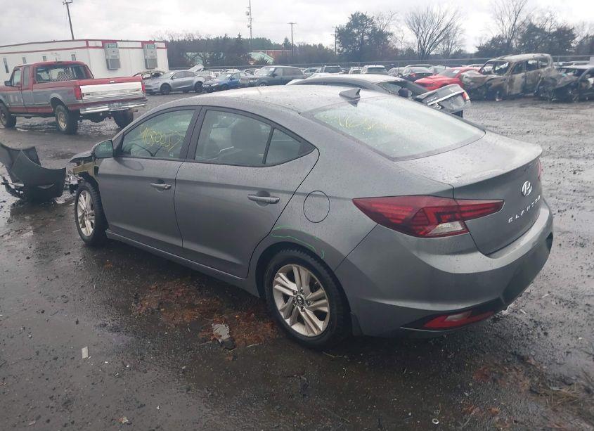 Photo 3 of 2019 Hyundai Elantra SEL (VIN 5NPD84LF0KH475901)
