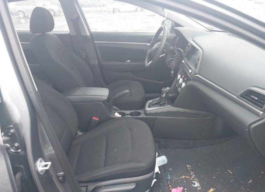 Photo 5 of 2019 Hyundai Elantra SEL (VIN 5NPD84LF0KH475901)