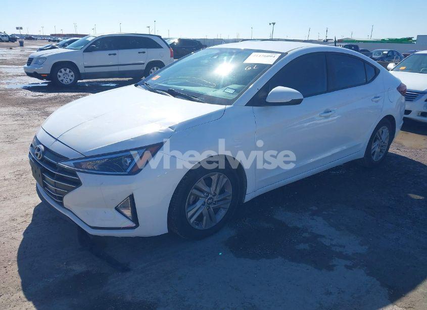 Photo 2 of 2019 Hyundai Elantra SEL (VIN 5NPD84LF0KH478880)
