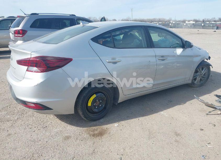 Photo 4 of 2020 Hyundai Elantra SEL (VIN 5NPD84LF0LH527528)