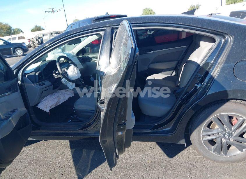 Photo 8 of 2020 Hyundai Elantra SEL (VIN 5NPD84LF0LH533376)