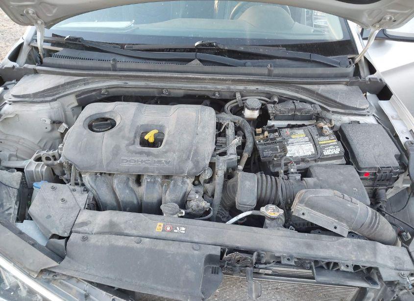 Photo 10 of 2020 Hyundai Elantra SEL (VIN 5NPD84LF0LH548511)