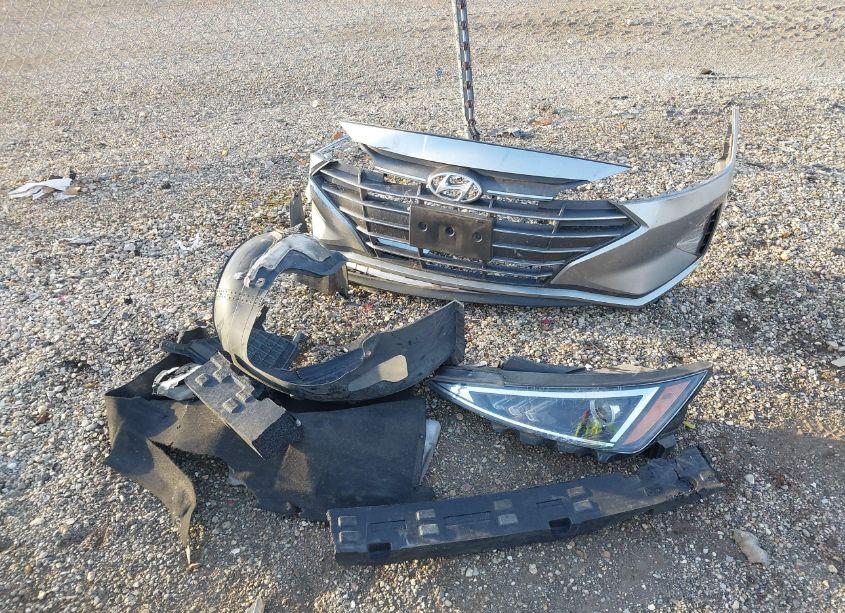 Photo 12 of 2020 Hyundai Elantra SEL (VIN 5NPD84LF0LH548511)