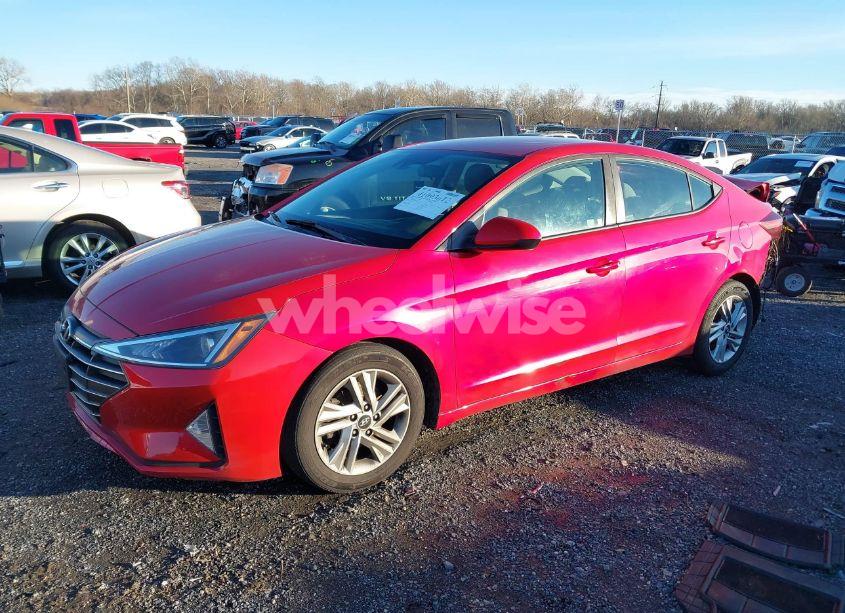 Photo 2 of 2020 Hyundai Elantra SEL (VIN 5NPD84LF0LH551022)