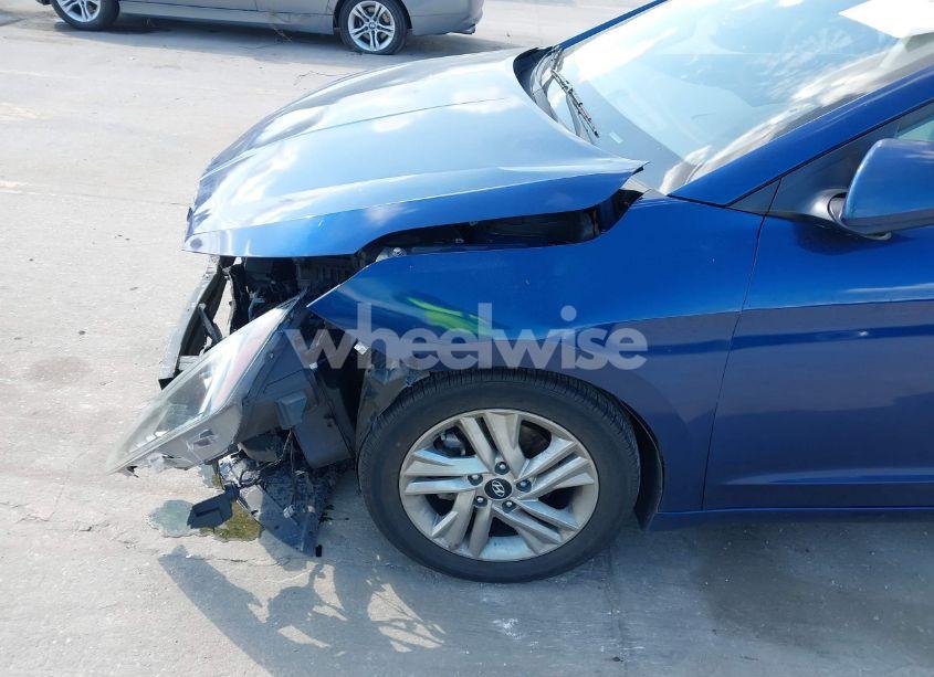 Photo 6 of 2020 Hyundai Elantra SEL (VIN 5NPD84LF0LH557869)
